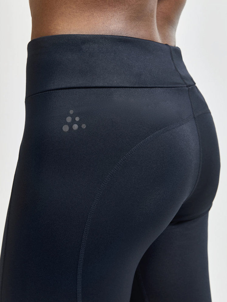 Craft ADV Essence Trikoo shortsit | Naiset