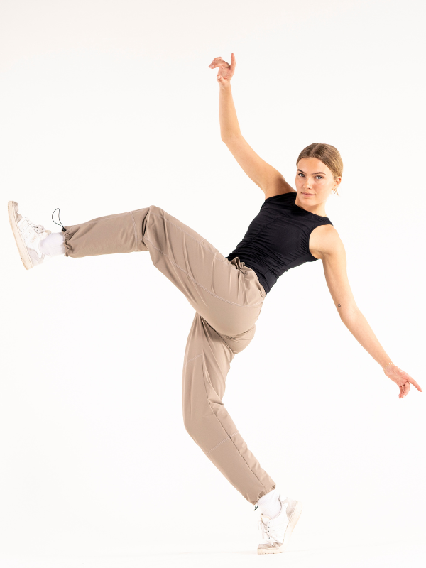 Tech housut | Joukkue | 702760A100 | Unisex