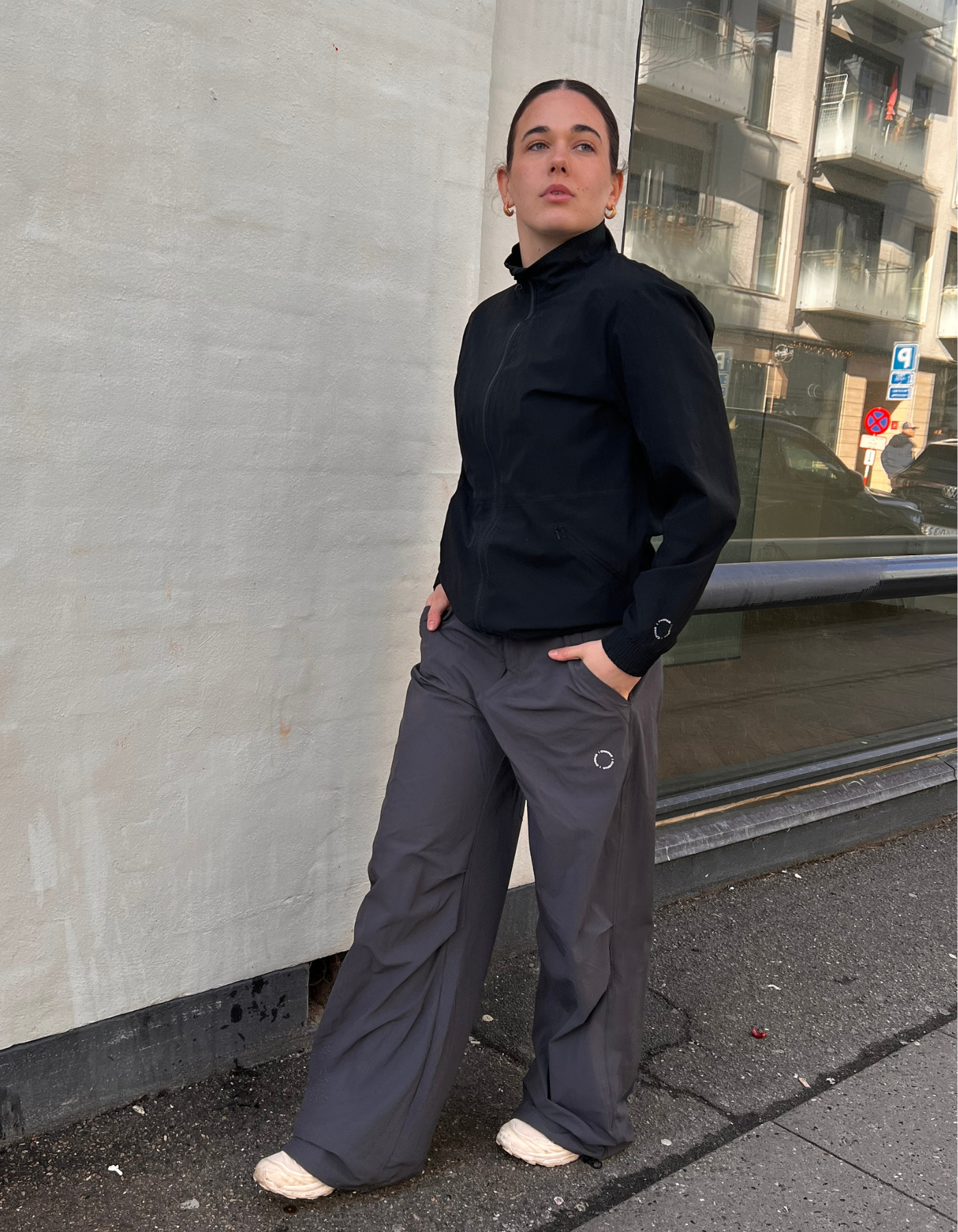 Tech Parachute -housut | Unisex | Musta