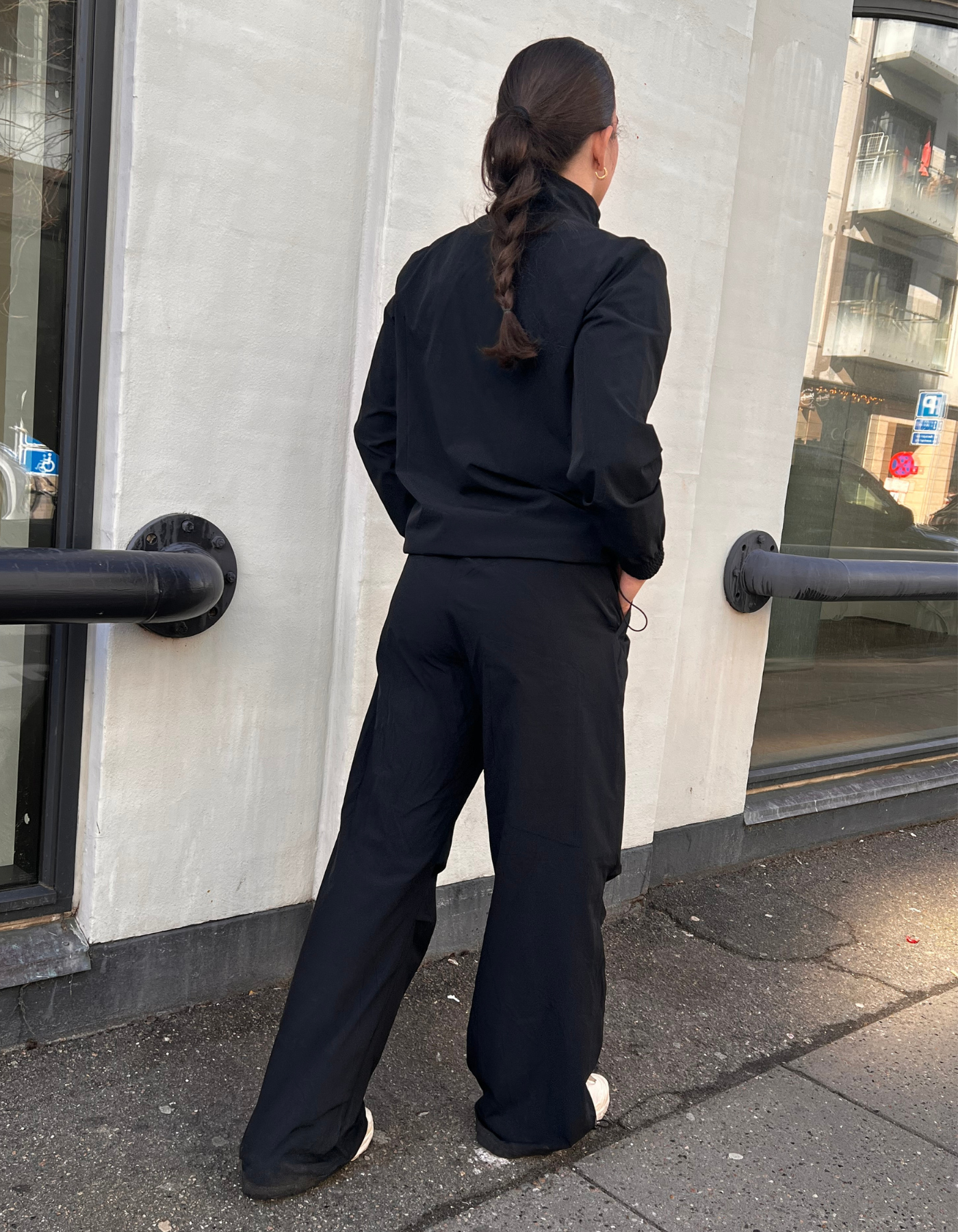 Tech Parachute -housut | Unisex | Musta