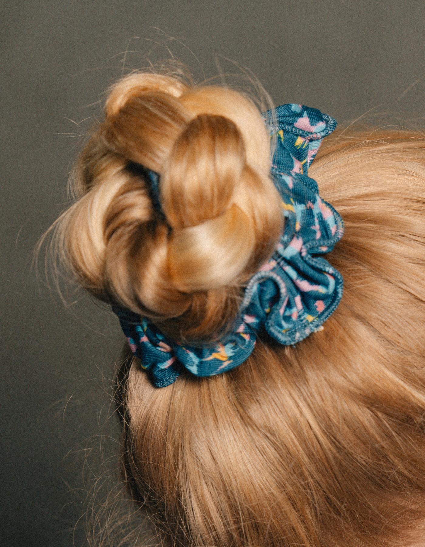 Hiusdonitsit | NS-165 Blue Leo