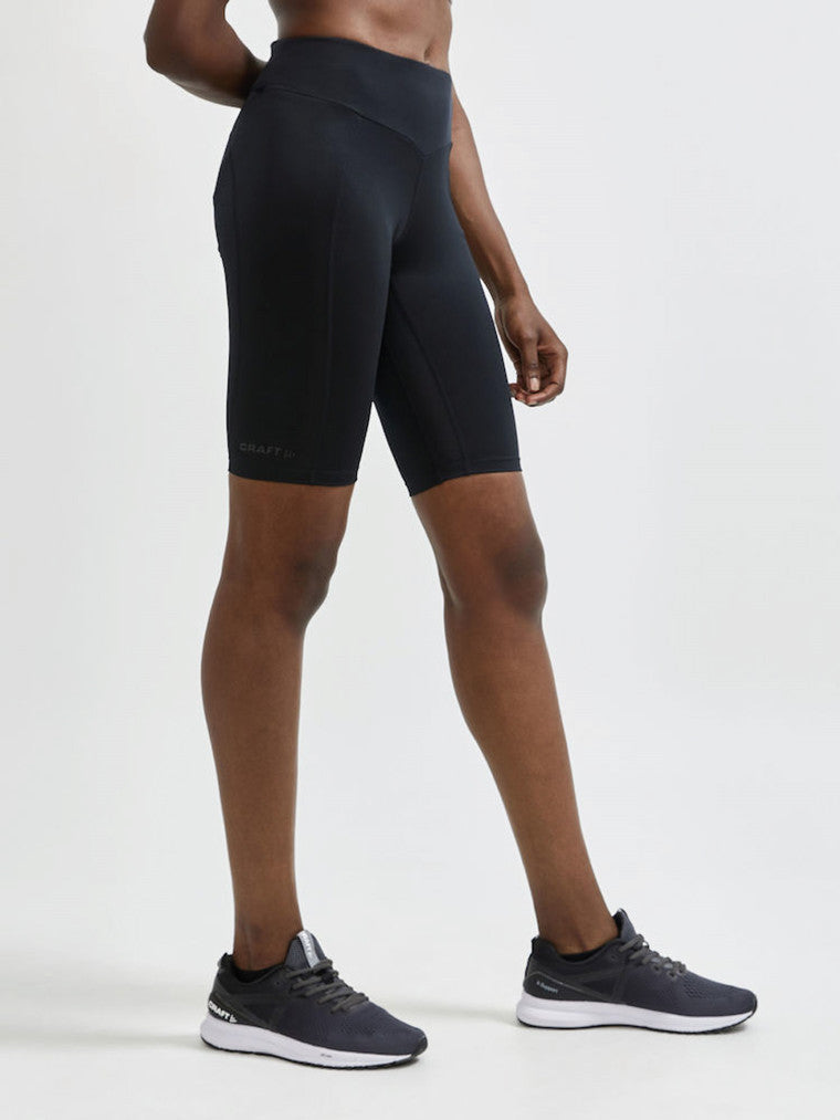 Craft ADV Essence Trikoo shortsit | Naiset