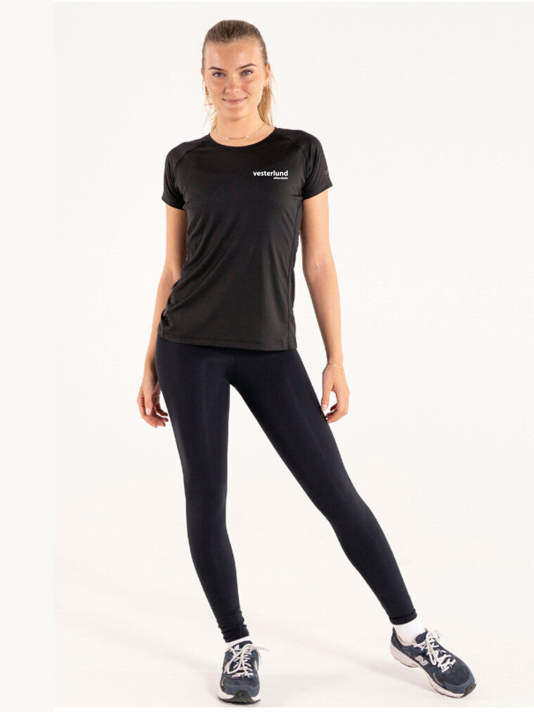 Vesterlund Performance SS Tee Musta