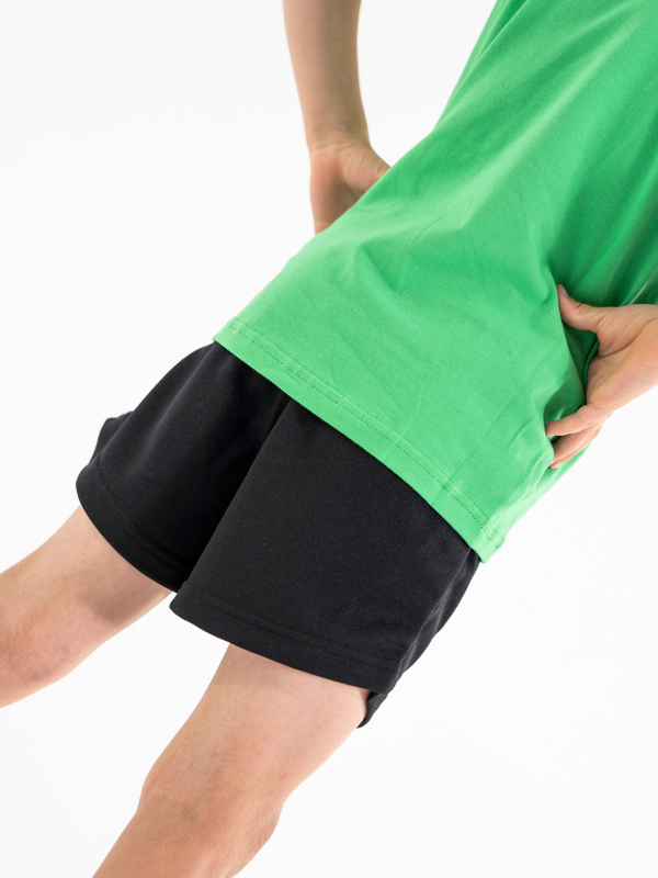 Shortsit | NS-157 Musta